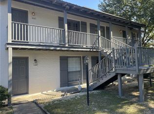 27243 Snead Dr #104, Abita Springs, LA 70420