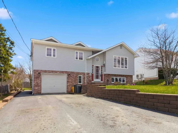 65 Astral Dr, Cole Harbour, NS B2V 1B4