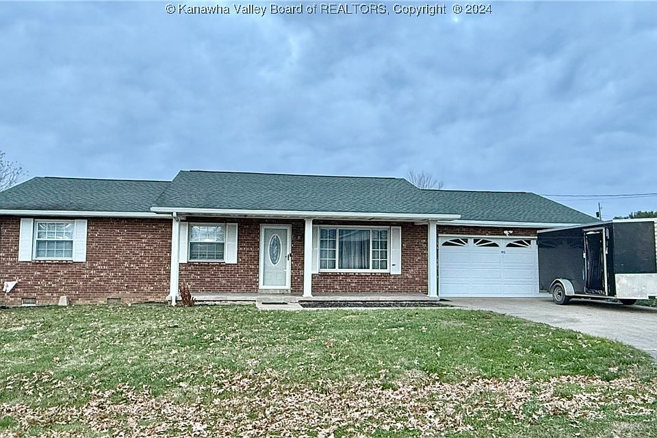1st image of 195 Wildwood Dr
