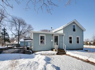 1028 3rd Ave NW, Faribault, MN 55021
