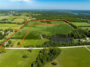 1752 N 300th Rd, Baldwin City, KS 66006