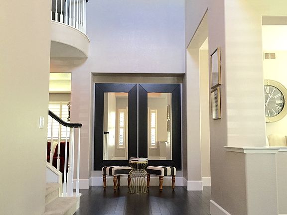 3rd image of 309 Castleford Ct