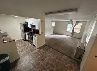 10 White Birch Ln APT 11, Portland, ME 04103