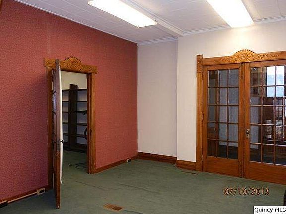 Home for Sale in Quincy, IL $89,000