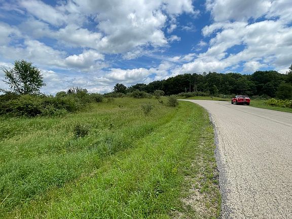 5th image of L180 Black Forest Dr