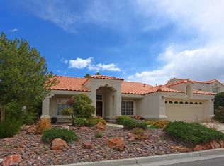 2108 Crestpoint Way, Las Vegas, NV 89134