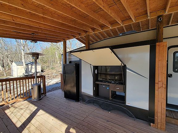 5th image of 234 Fawn Valley Dr