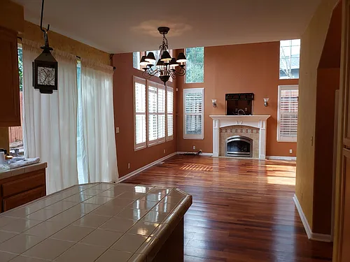 458 Christensen Ln Photo 1