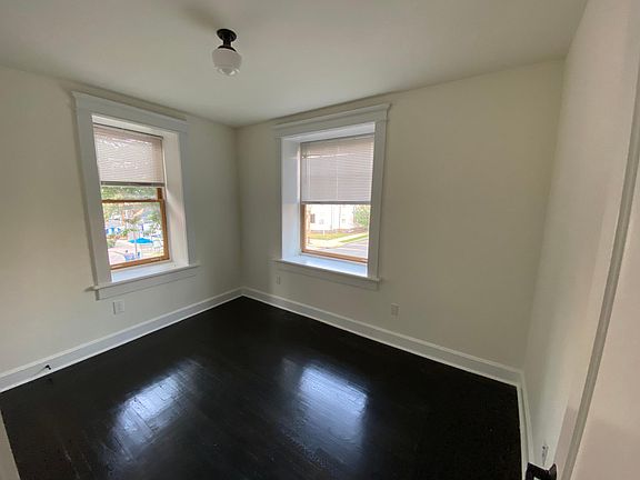 3rd image of 516 Orange St APT 26