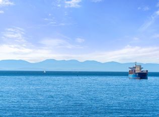 3721 Sunset Ln, West Vancouver, BC V7V0A9