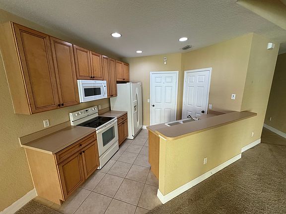 2nd image of 9806 Boraso Way APT 105