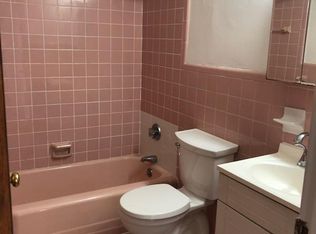 260 Belgrade Ave, Roslindale, MA 02131