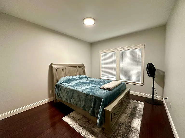4448 Castlerock Dr — Photo 11