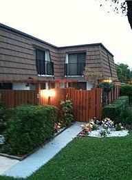 1st image of 9125A SW 20th Pl