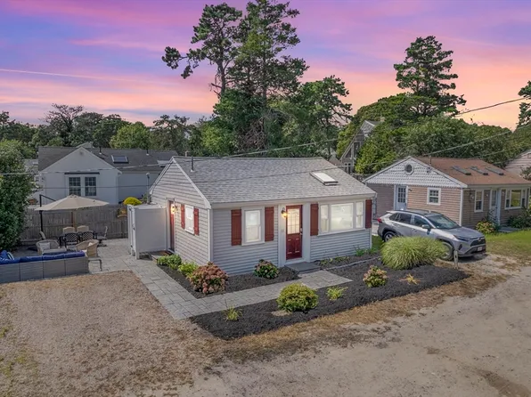 253 Shad Hole Rd #5A, Dennis Port, MA 02639