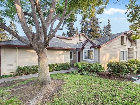 2nd image of 88 Saddletree Ct