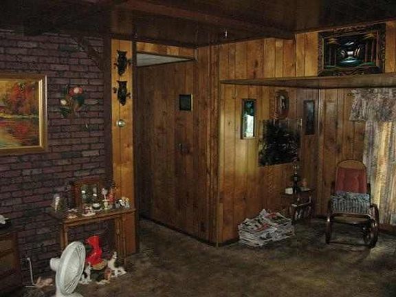 5th image of 69 Falling Creek Cir