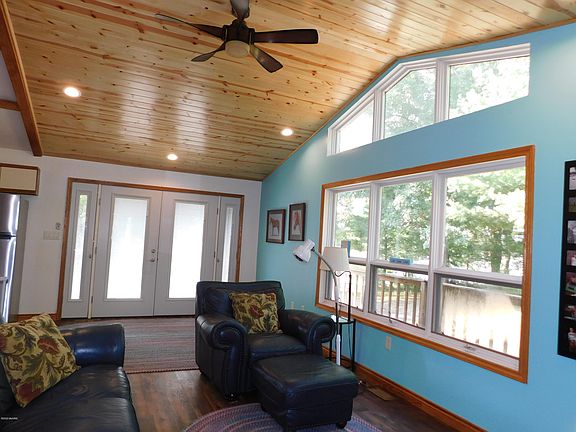 5th image of 8087 S Island View Dr