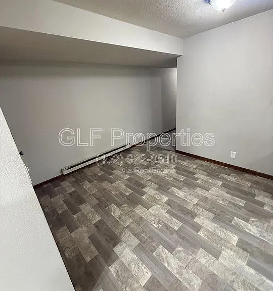 243 N 1st St #2 — Photo 5