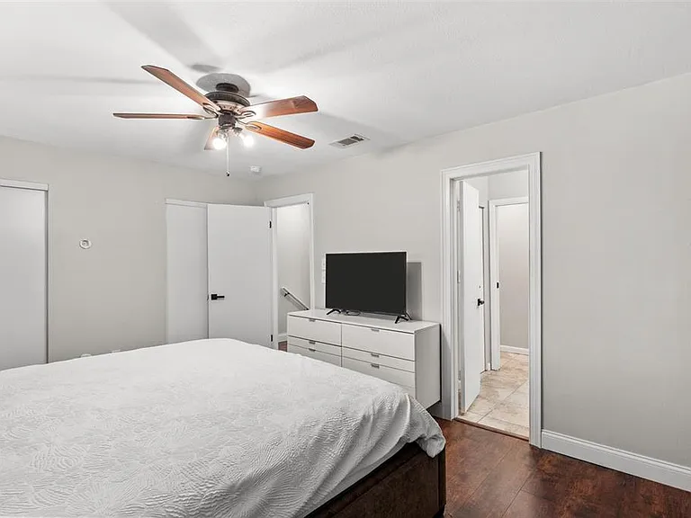 2517 W Tennessee Ave — Photo 24