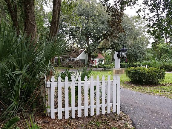 3rd image of 6641 Hyde Grove Ave