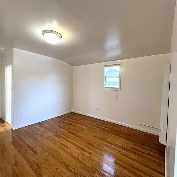 230 Lowell St #5 — Photo 6