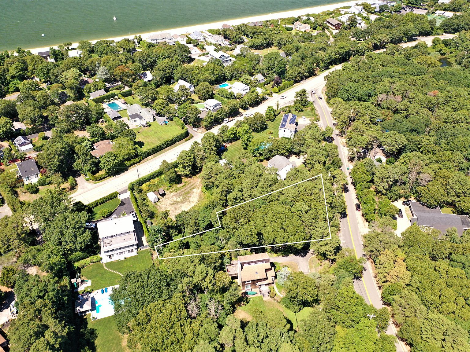 53 Peconic Rd, Hampton Bays, NY 11946 Zillow