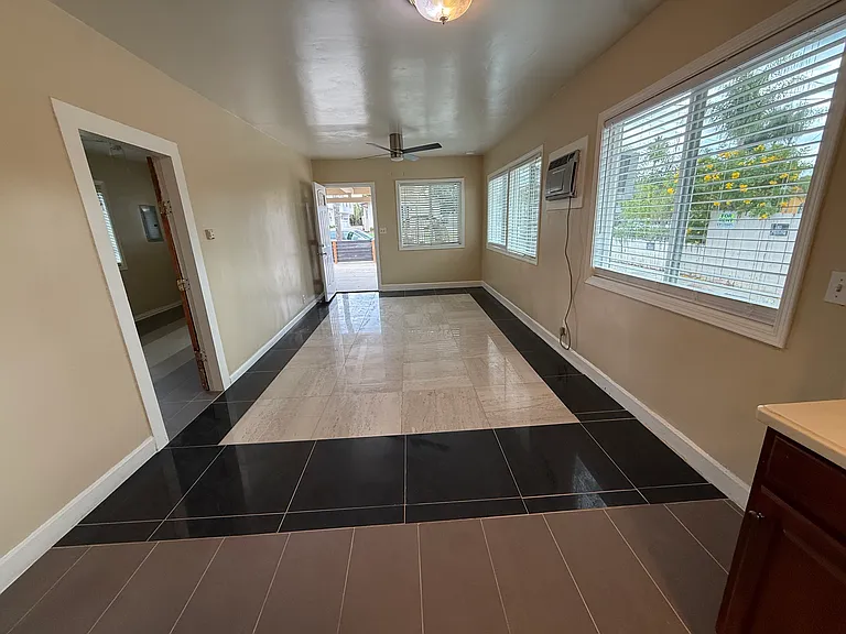 4862 Palm Ave — Photo 18