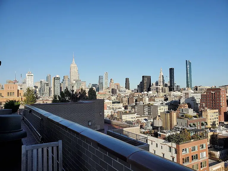 77 7th Ave #7B — Photo 14