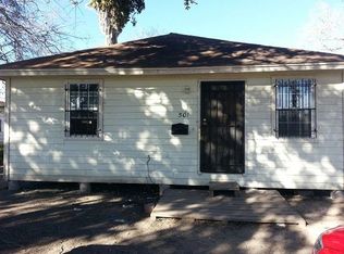 501 W Avenue E, Robstown, TX 78380