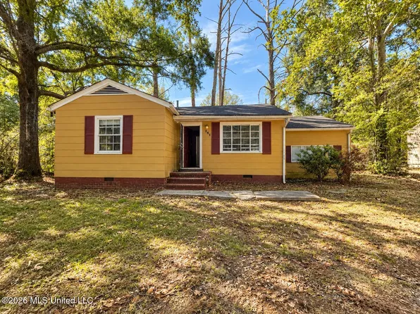 241 Lea Cir, Jackson, MS 39204