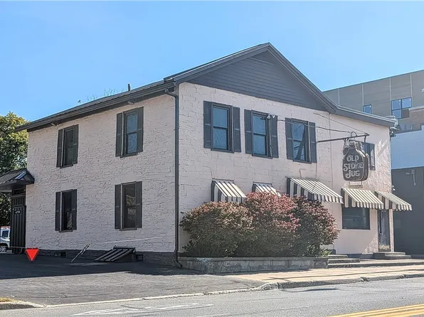 30 Utica St, Hamilton, NY 13346