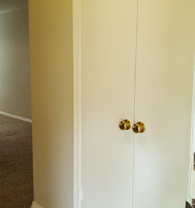 1st image of 1103 W 101st Ter APT A