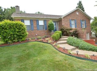 7801 Four Leaf Dr, Greenville, IN 47124