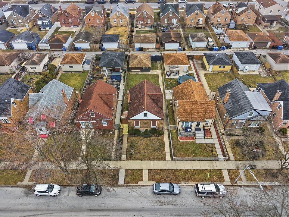 1st image of 10941 S Avenue C