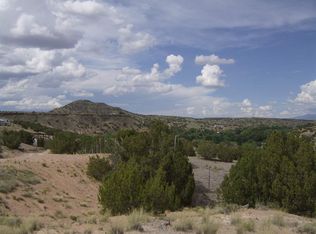 13 Camino Loma #A, Santa Fe, NM 87507