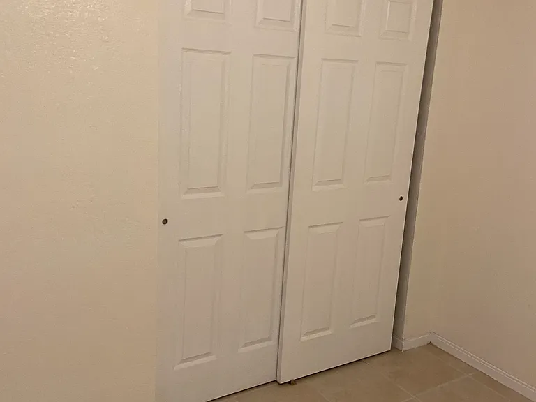216 Orchard St #B — Photo 3