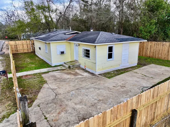 410 Midway St, Jackson, AL 36545