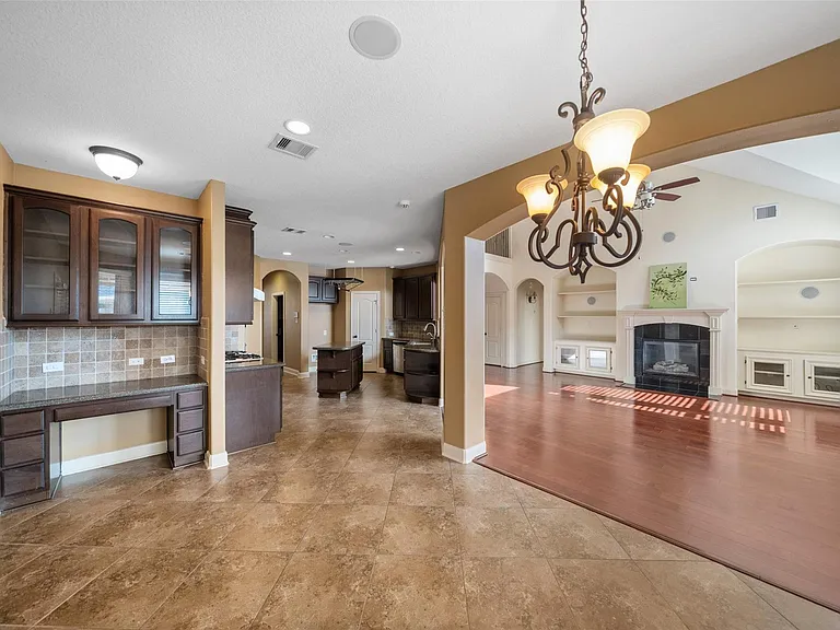 14318 Red Creek Cove Ln — Photo 27