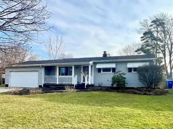 5763 Norwood Dr, Brookpark, OH 44142