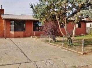 657 E Sargent St, Grants, NM 87020