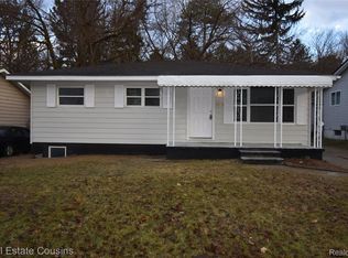 2919 Hampstead Dr, Flint, MI 48506