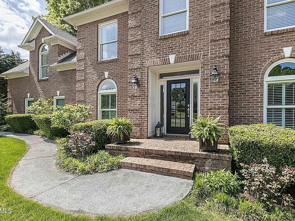 3rd image of 1224 Harper Pl