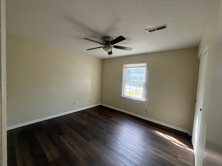 203 Whitney Ave #3 — Photo 3