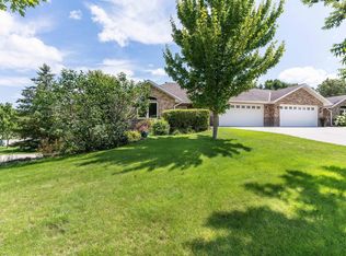 1920 Kempton Ct, Fergus Falls, MN 56537