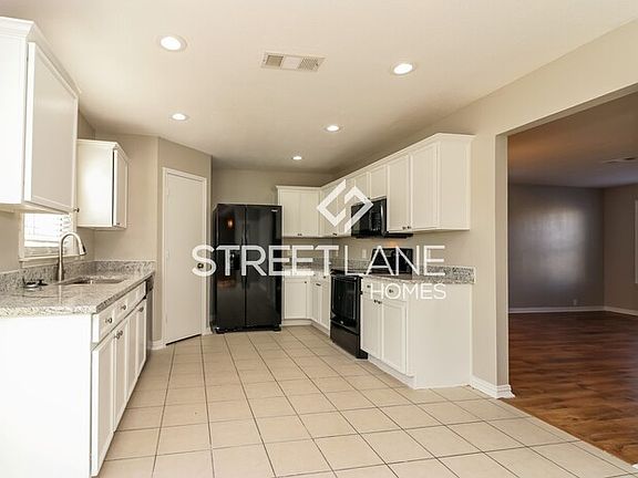 4th image of 7019 Glenshire Dr