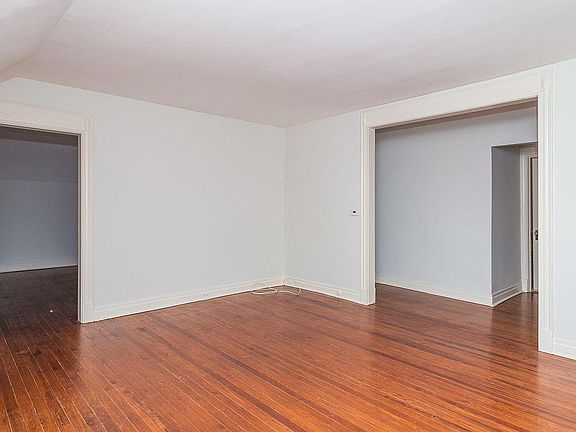 3rd image of 235.5 Greenwood #235.5