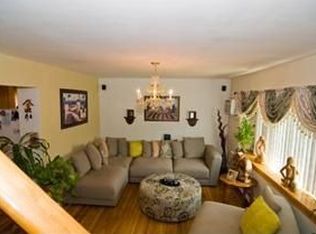 57 Willow St, Elmwood Park, NJ 07407