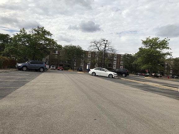 4th image of 9128 Terrace Dr #5H