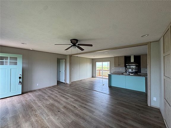 5th image of 352 Packinghouse Rd